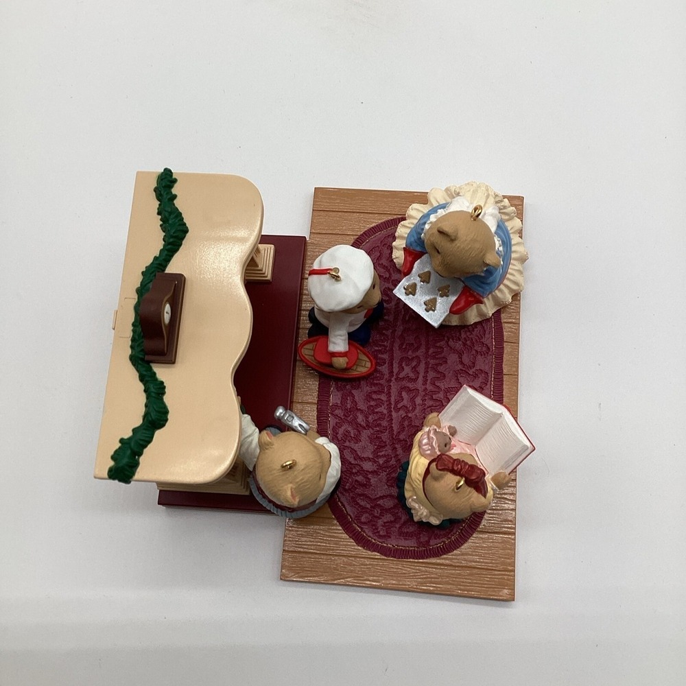 Hallmark Keepsake 1993 The Night Before Christmas Teddy Bear Light Up Ornament - Picture 7 of 14